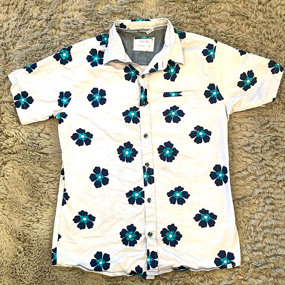 SOVEREIGN CODE FLORAL BUTTON DOWN